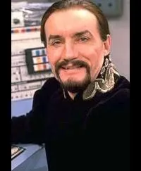 배우인 안소니 에인리의 대표 이미지