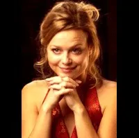 영화배우인 헬르 파그랄리드의 대표 이미지