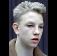 영화배우인 모르간 마린의 대표 이미지