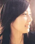 소설가인 와타야 리사의 대표 이미지