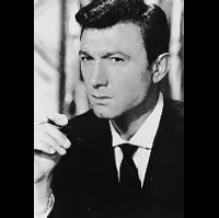 배우인 로렌스 하비의 대표 이미지