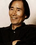소설가인 후지사와 슈헤이의 대표 이미지
