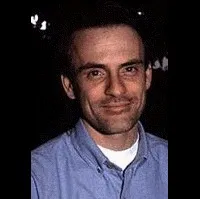 배우, 성우, 음악인 로브 폴슨의 대표 이미지