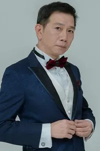 배우인 원부화의 대표 이미지