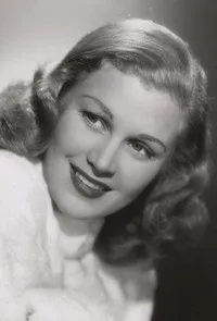 배우인 조안 코필드의 대표 이미지