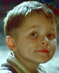 배우인 앤서니 보로우스의 대표 이미지