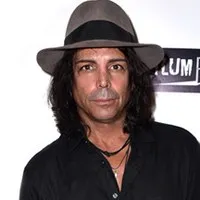 영화배우, 패션모델인 리처드 그리코의 대표 이미지