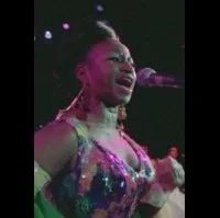 가수인 셀리아 크루즈의 대표 이미지