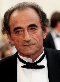 배우인 리샤 보랭제의 대표 이미지