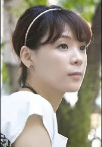 배우인 이정비의 대표 이미지