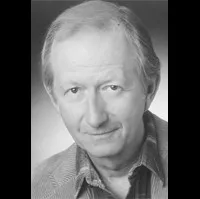 영화배우인 조 하워드의 대표 이미지