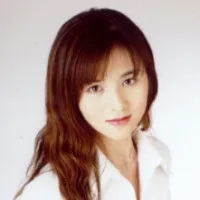 성우인 사쿠라이 토모의 대표 이미지