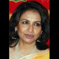 배우인 샤밀라 타고어의 대표 이미지