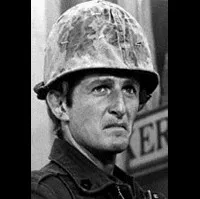 영화배우인 마조 고트너의 대표 이미지