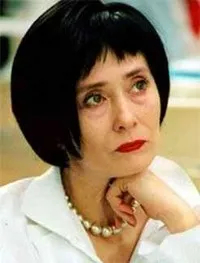 배우인 나탈야 콜야카노바의 대표 이미지