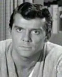 배우인 리 패터슨의 대표 이미지