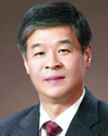 대학교수, (전직)특수단체인인 정윤의 대표 이미지