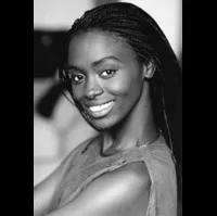 영화배우인 아이사 마이가의 대표 이미지