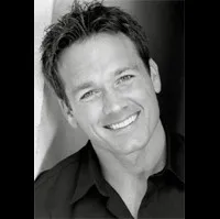 영화배우인 릭 라바넬로의 대표 이미지