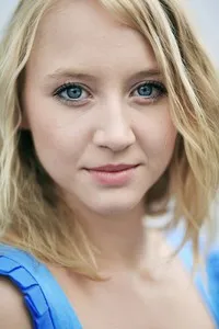 영화배우인 안나 마리아 뮈헤의 대표 이미지