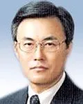 정무직공무원인 김호영의 대표 이미지