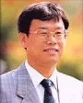 대학교수인 이수복의 대표 이미지