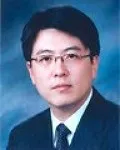 대학교수인 김동은의 대표 이미지