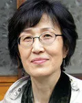소설가인 구자명의 대표 이미지