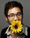 가수인 로빈의 대표 이미지