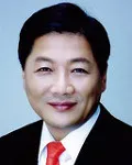 정당인, 기업인인 최윤의 대표 이미지