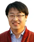 정당인인 김윤기의 대표 이미지