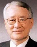 변호사, (전직)판사, (전직)정무직공무원인 이영모의 대표 이미지