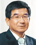대학교수, (전직)정무직공무원인 김기표의 대표 이미지