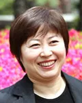 지휘자인 시앤 장의 대표 이미지