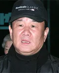 가수인 김정수의 대표 이미지