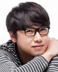 가수인 모세의 대표 이미지