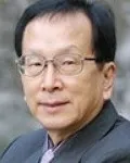 시인인 이수익의 대표 이미지