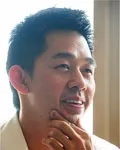 첼로연주가인 패트릭 지의 대표 이미지