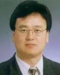 대학교수인 윤대호의 대표 이미지