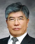 금융인, (전직)대학교수인 김중수의 대표 이미지