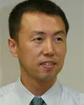 기자인 신효섭의 대표 이미지