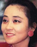 소설가인 요네하라 마리의 대표 이미지