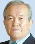소설가, 대학교수, 극작가인 신봉승의 대표 이미지