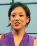 바이올린연주가인 윤보라의 대표 이미지