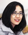 영화감독인 황윤의 대표 이미지