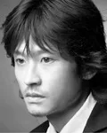시인인 김경주의 대표 이미지