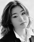 시인, 대학강사인 김이듬의 대표 이미지
