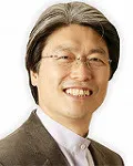 대학교수인 윤태익의 대표 이미지