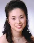 피아노연주가인 오카모토 마코의 대표 이미지