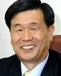 대학교수인 유길동의 대표 이미지